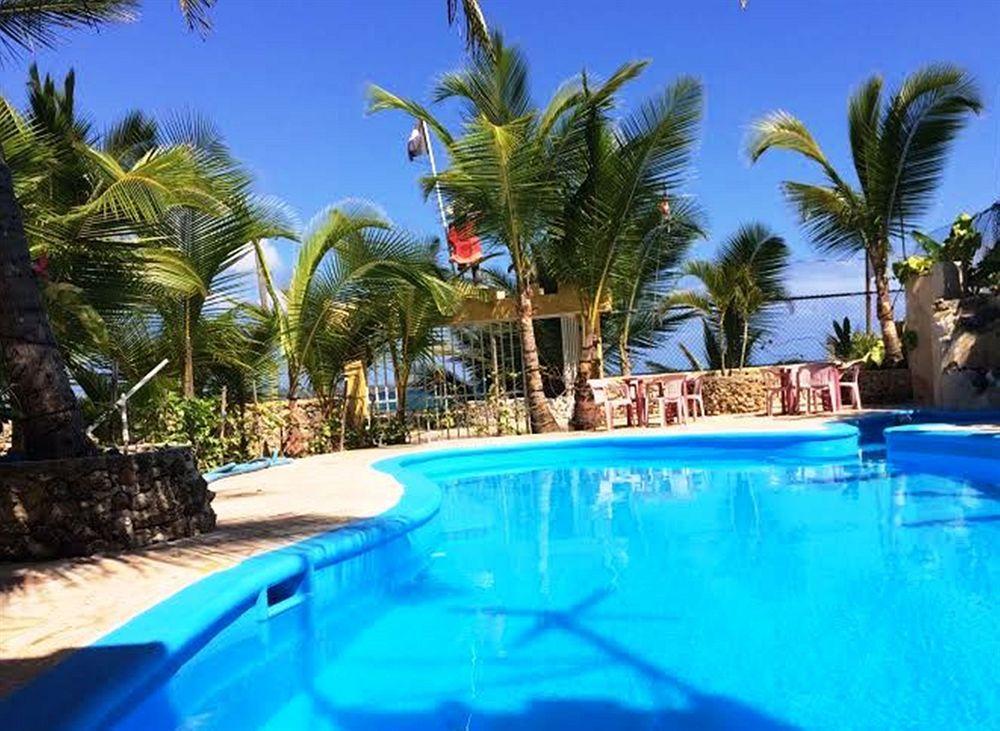 Hotel El Viejo Pirata Boca de Yuma エクステリア 写真